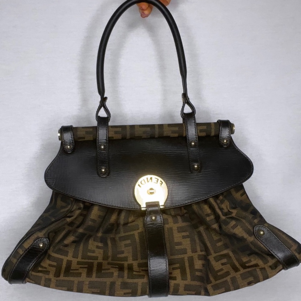 Fendi Magic Bag